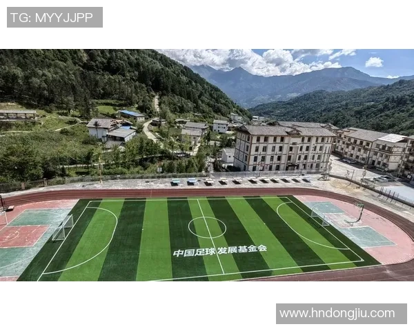 为梦想而战足球场上的鼓励与支持让我们勇往直前